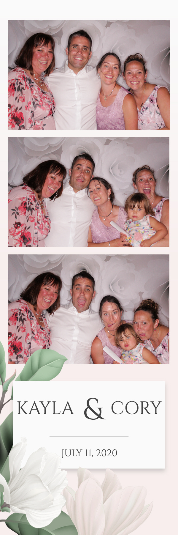 Kayla and Cory Wedding | View more photos from the event at gallery.photoboothbillings.com/u/PhotoBoothBillings/Kayla-and-Cory-Wedding